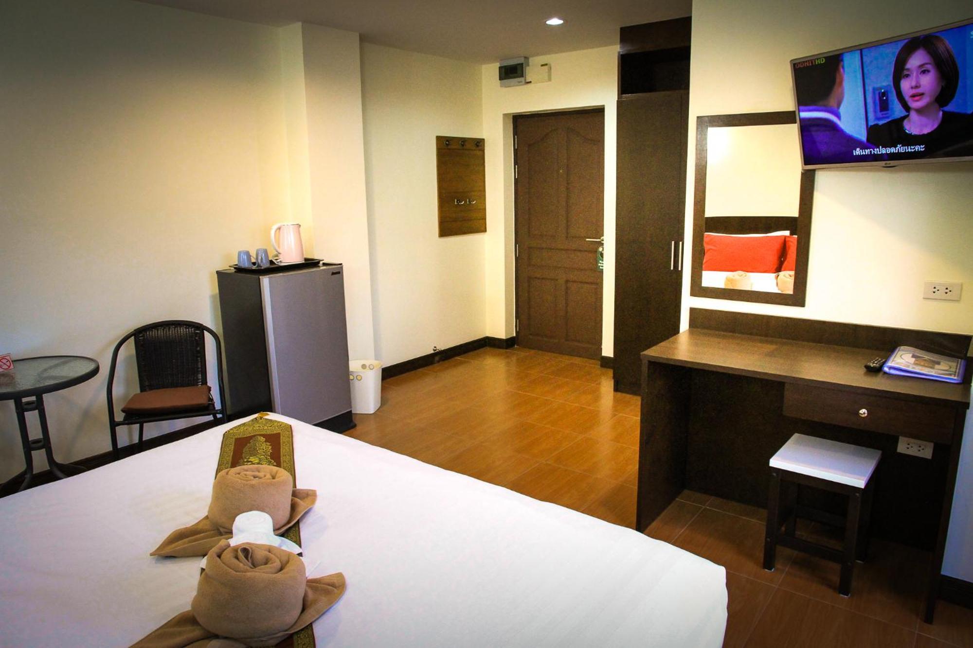 Sky Villa Hua Hin Guesthouse - Adults-Only Экстерьер фото